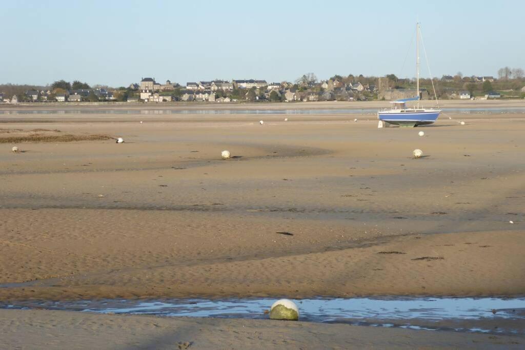 Gite Ouest De La Pointe D'Agon 外观 照片