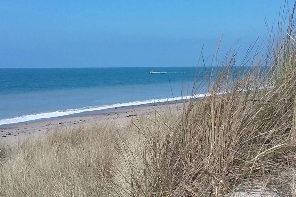 Gite Ouest De La Pointe D'Agon 外观 照片